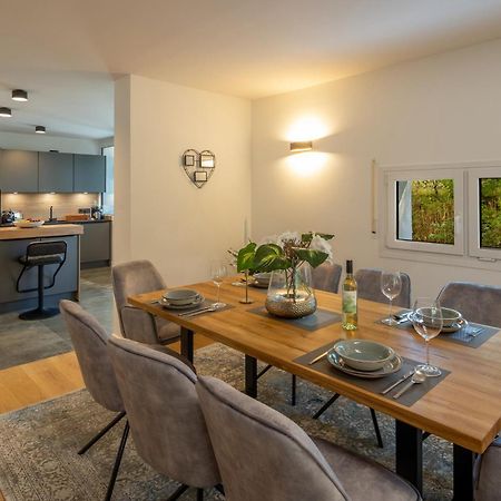 Sweethome - Luxus Pur - Grosse Kueche, 2 Baeder, 2 Terrassen Отобрун Екстериор снимка