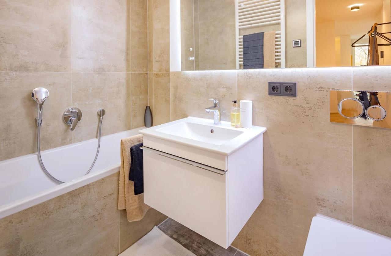 Sweethome - Luxus Pur - Grosse Kueche, 2 Baeder, 2 Terrassen Отобрун Екстериор снимка